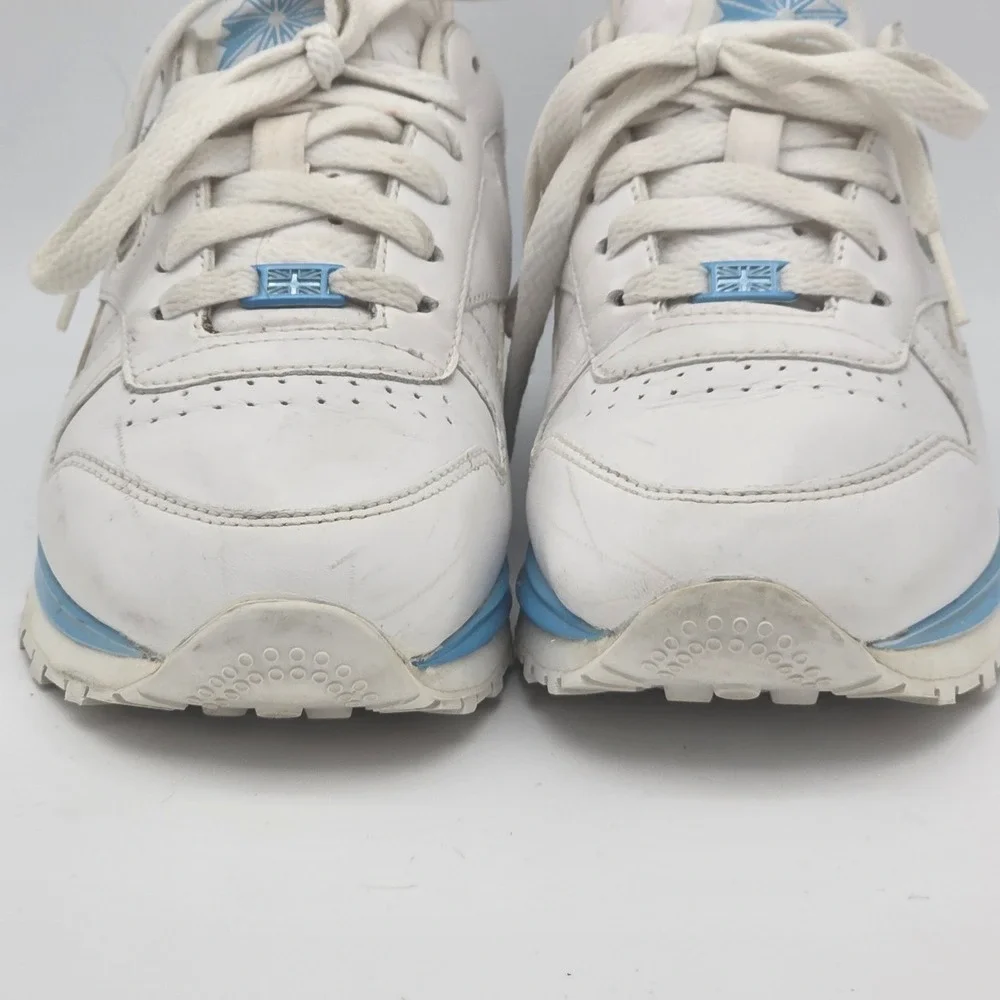 Vintage Reebok Classic Leather Sneakers Women 8.5 White 80s Style Retro Shoes